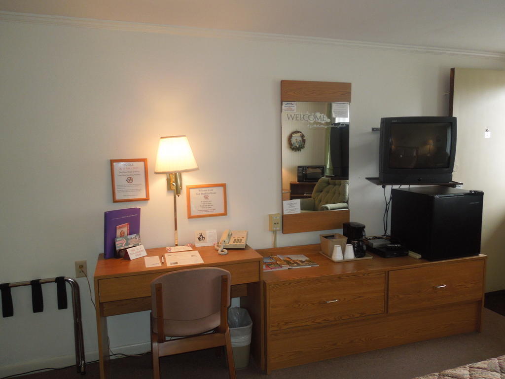 Plaza Motel 布赖恩 外观 照片