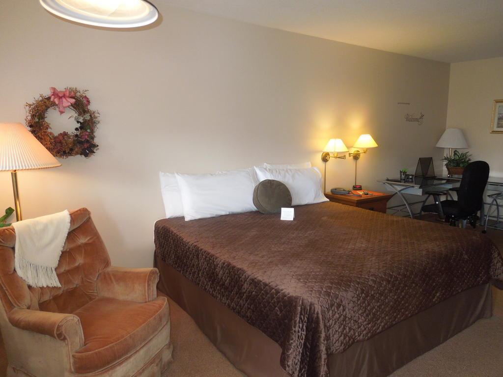 Plaza Motel 布赖恩 外观 照片