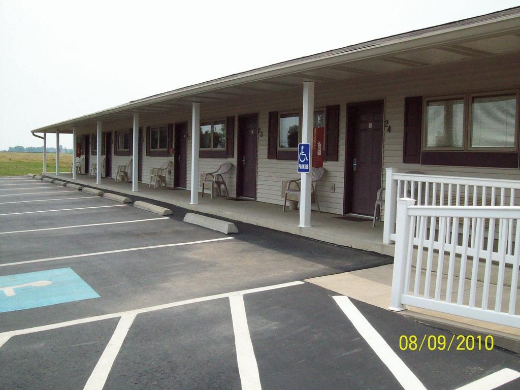 Plaza Motel 布赖恩 外观 照片